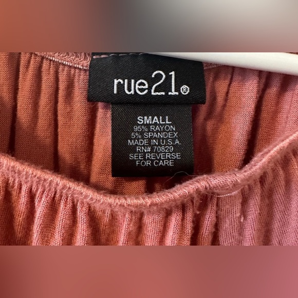 Rue21 Shirt - Picture 3 of 3